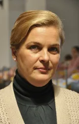 Нурсели Идиз