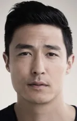 Дэниэл Хенни