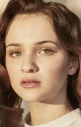 Лиза Викари