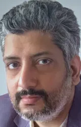 Сумит Пурохит