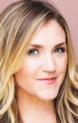 Джессика Лоу