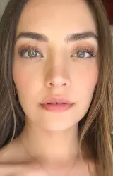 Зейнеп Тугче Баят